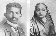 甘地和他的妻子Kasturba Gandhi(1902年摄)